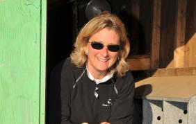 Edgartown, building, design, construction, home, contractor, design build, remodeling, renovating, luxury home builder, homebuilder, Edgartown, Martha's Vineyard, Island, Maggie White, Hob Knob Construction